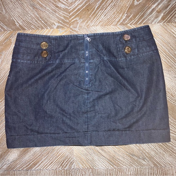 EUC Express Women's Sailor Gold Button dark Blue Jean Skirt Denim Size 10 - Picture 3 of 5